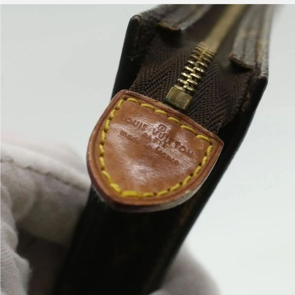 ❤️TRADED❤️Louis Vuitton Monogram Pochette/ wristlet. - Picture 8 of 16